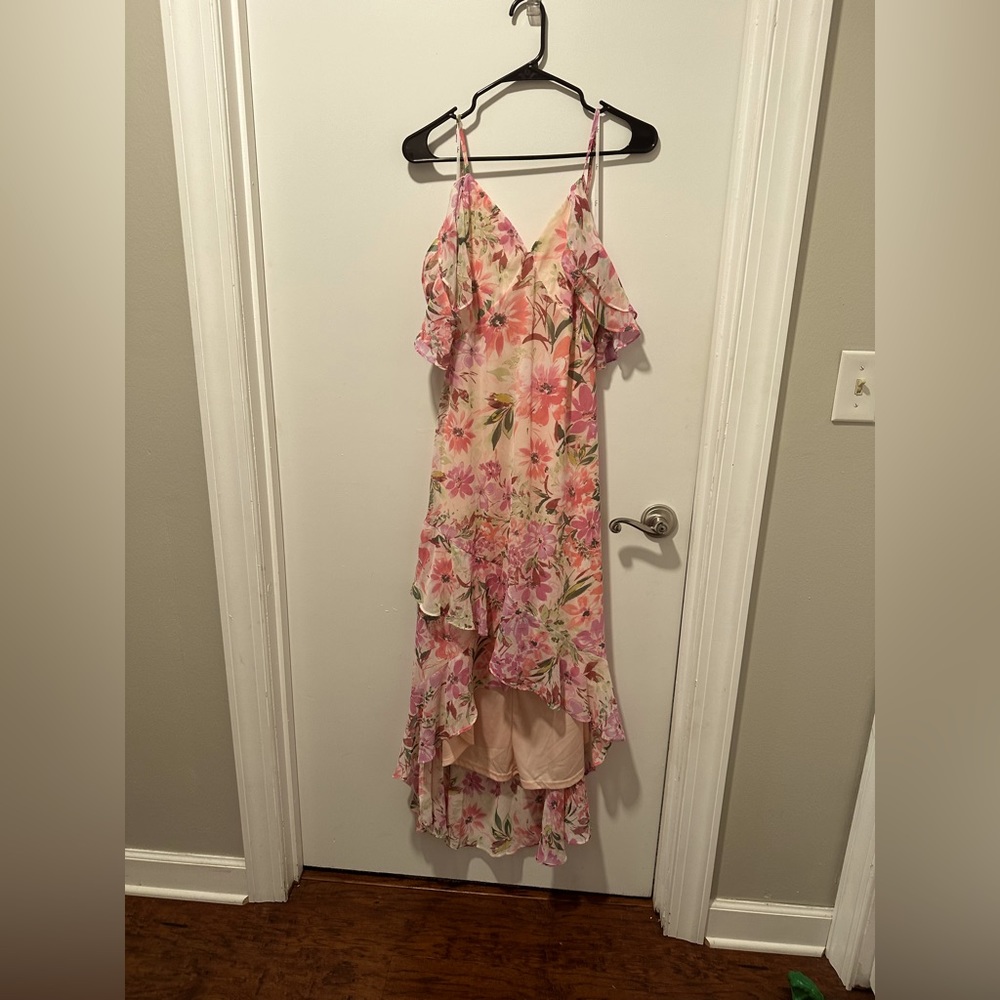 LULUS FLORAL HIGH-LOW DRESS SIZE SMALL